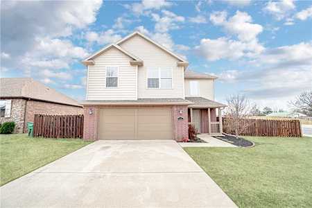 5575 Gunnison Ave Springdale, AR 72762