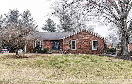 12110 Alpine Way Goshen, KY 40026