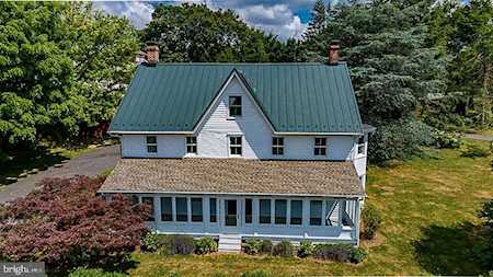 669 Southwood Rd Hockessin, DE 19707
