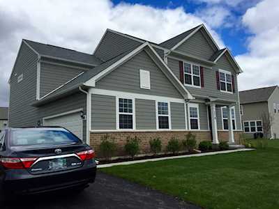 278 Monument Rd Elgin, IL 60124