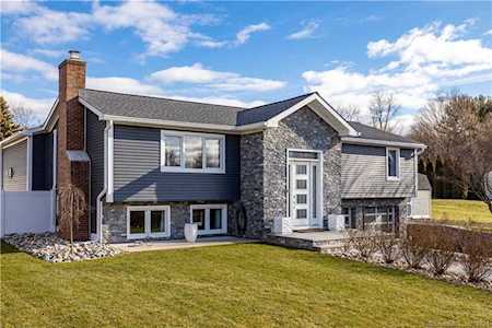 79 Buena Vista Drive Southington, CT 06479