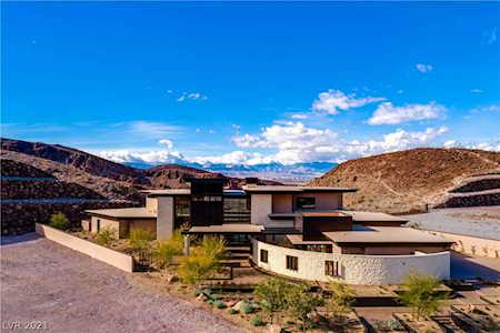19 Sanctuary Peak Ct Henderson, NV 89012
