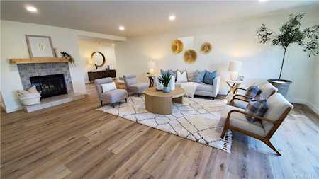 6671 Mason Huntington Beach, CA 92647