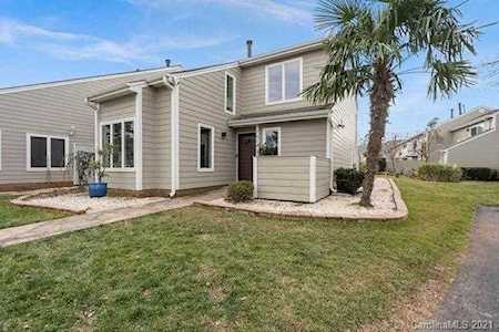 7614 Mariner Cove Dr Cornelius, NC 28031