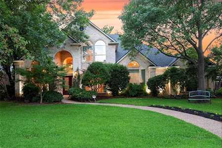 3404 Stonecrest Drive Grapevine, TX 76051
