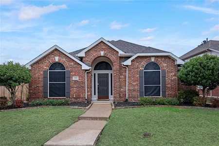 2581 Daybreak Drive Rockwall, TX 75032