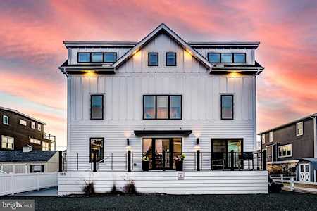 105 Dover Rd Dewey Beach, DE 19971