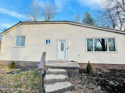 6801 Sylvania 4 Rd Louisville, KY 40258