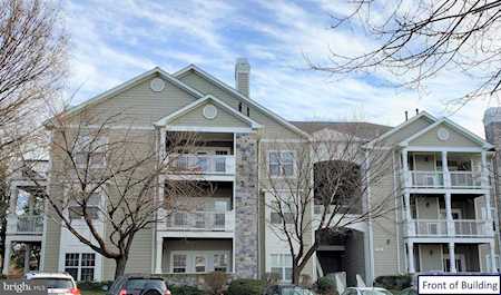 1724 Lake Shore Crest Dr #36 Reston, VA 20190