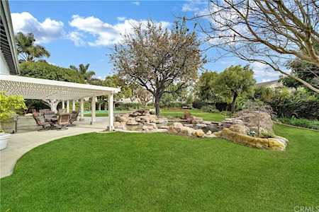 8894 Mockingbird Circle Fountain Valley, CA 92708