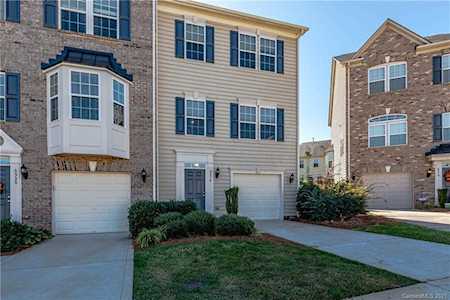 6316 Short Line Ct Charlotte, NC 28210