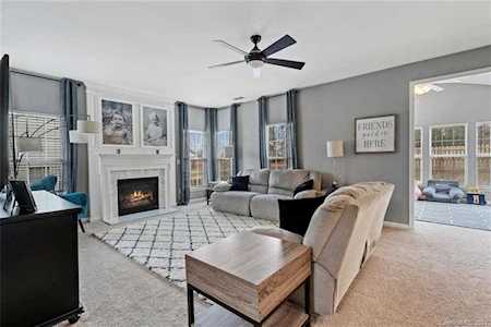 621 Springhouse Place Lake Wylie, SC 29710