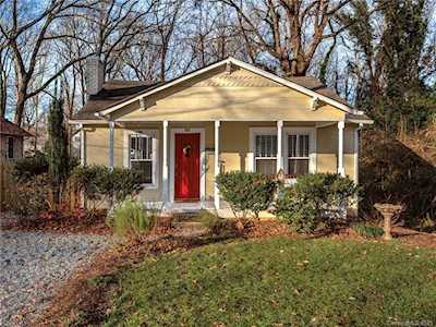 900 Sweetbriar St Charlotte, NC 28205