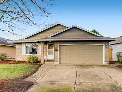 1323 SW 215th Ave Beaverton, OR 97003