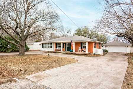 430 Tooley Street Van Alstyne, TX 75495