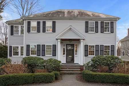 19 Vine Brook Rd Lexington, MA 02421