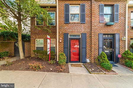 410 Columbus St Alexandria, VA 22314