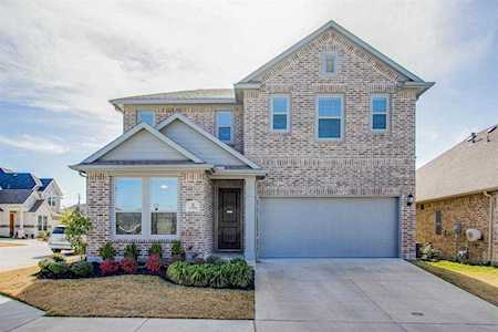 2284 Lobo Lane Carrollton, TX 75010
