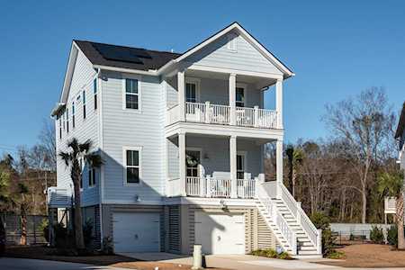 2932 Tranquility Rd Mount Pleasant, SC 29466