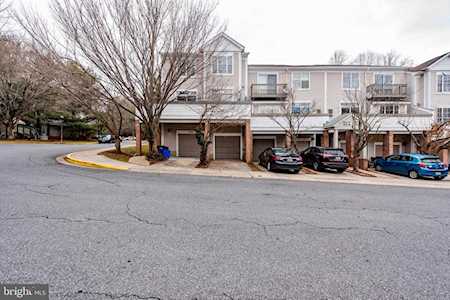 10321 Royal Woods Ct Montgomery Village, MD 20886