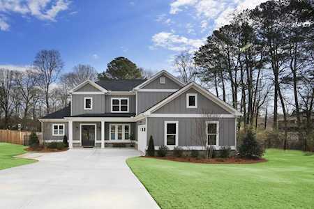 9 Bermuda Dr SE Marietta, GA 30067