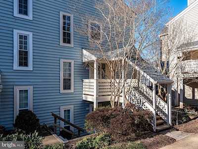 7730 Willow Point Dr Falls Church, VA 22042