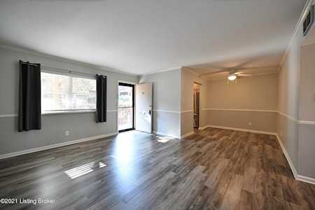 221 N Clifton Ave #37 Louisville, KY 40206