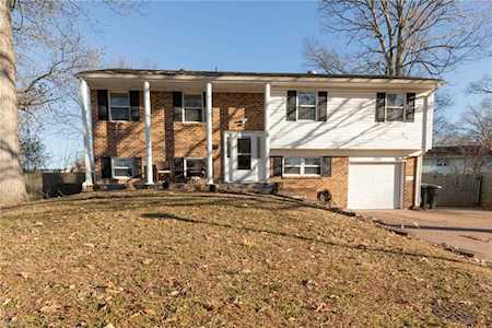 609 Woodlake Rd Virginia Beach, VA 23452