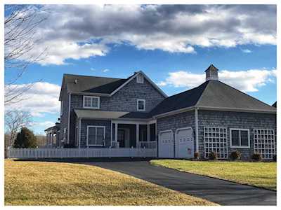 135 Golfers Crossing Penhook, VA 24137