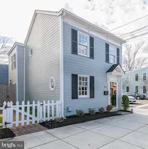 922 Pendleton St Alexandria, VA 22314