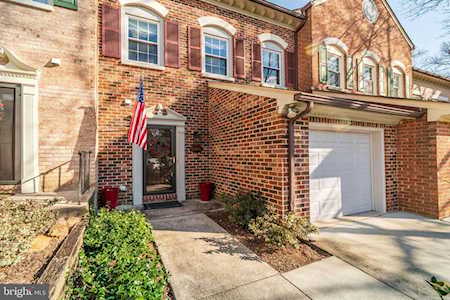 5893 Woodfield Estates Dr Alexandria, VA 22310