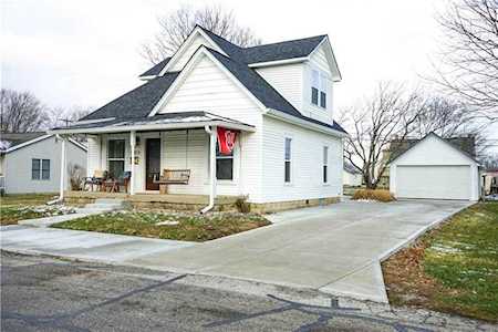 69 N West St Bargersville, IN 46106