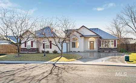 1321 Spruce Creek Loop Nampa, ID 83686
