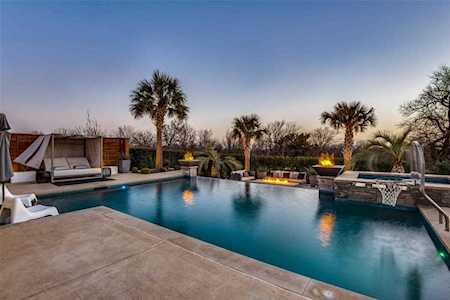 11125 Smoky Oak Court Flower Mound, TX 76226