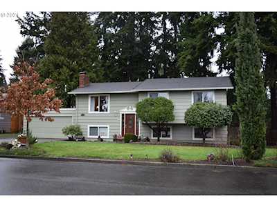 814 NW 59th St Vancouver, WA 98663