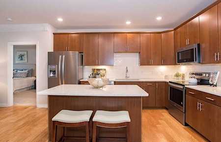 1410 Pennington Drive #1410 Walpole, MA 02081