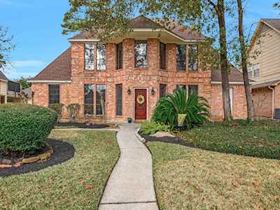 6035 Spring Creek Grove Ln Spring, TX 77379