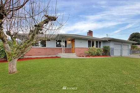 108 R St NE Auburn, WA 98002