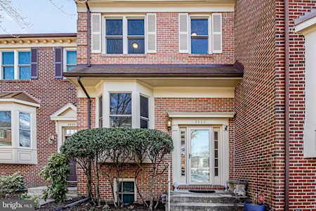 3822 Usher Ct Alexandria, VA 22304