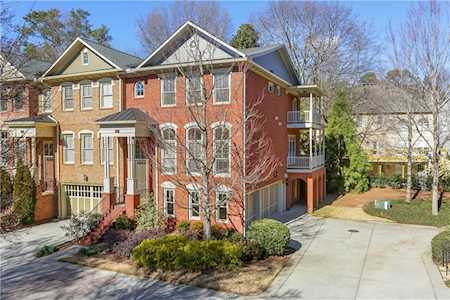 1090 Charles Towne Square Sandy Springs, GA 30328