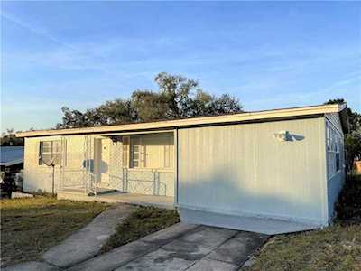 2736 French Ave Lakeland, FL 33801