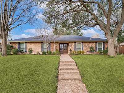 2349 Claridge Circle Plano, TX 75075