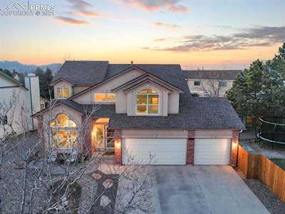 8560 Candleflower Circle Colorado Springs, CO 80920