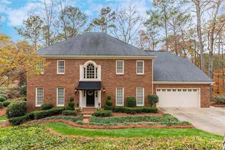 3391 Silverstone Ct NE Roswell, GA 30075