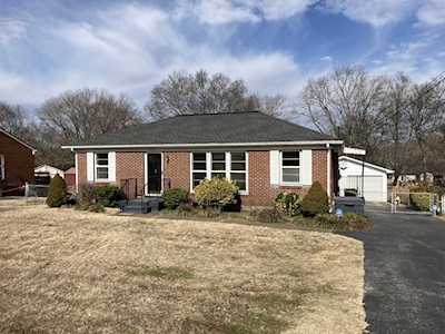 2126 Elm Hill Pike Nashville, TN 37210
