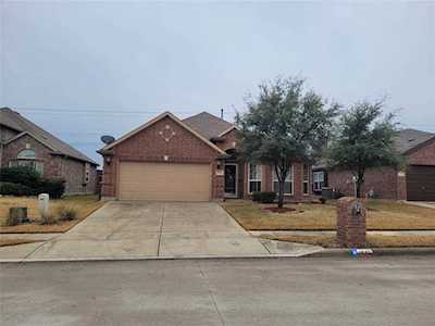 2738 Triangle Leaf Drive Fort Worth, TX 76244