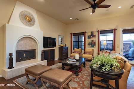 18650 N Thompson Peak Parkway #1028 Scottsdale, AZ 85255