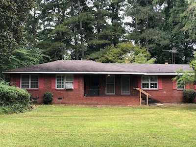 2432 Powder Springs SW Marietta, GA 30064