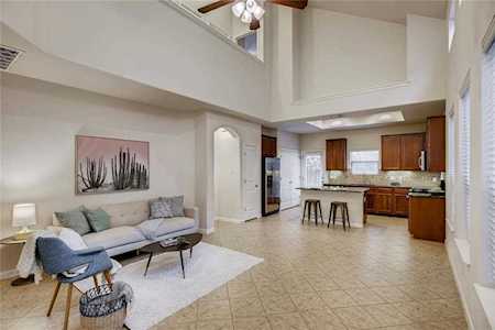 7233 Menchaca RD #12 Austin, TX 78745
