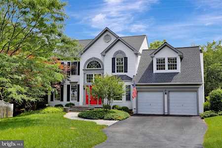 2709 Glenwood Ct Ellicott City, MD 21042